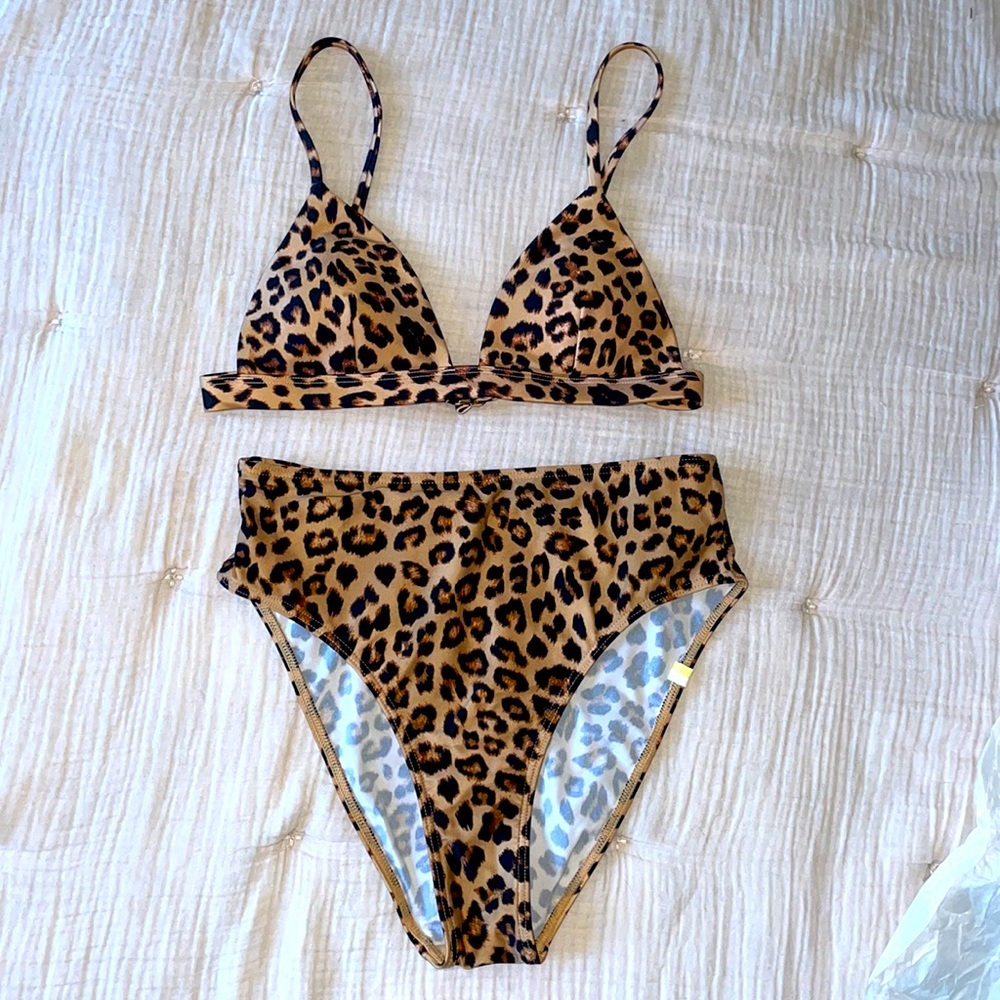 Summersalt size 2 leopard print bikini